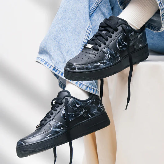 Sneakers: A Cultural Phenomenon and Timeless Fashion Staple