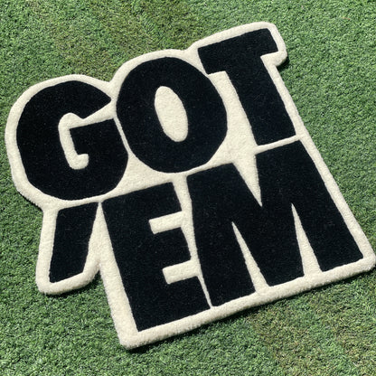 GOT 'EM RUG 2*2