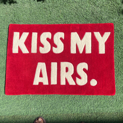 KISS MY AIRS RUG